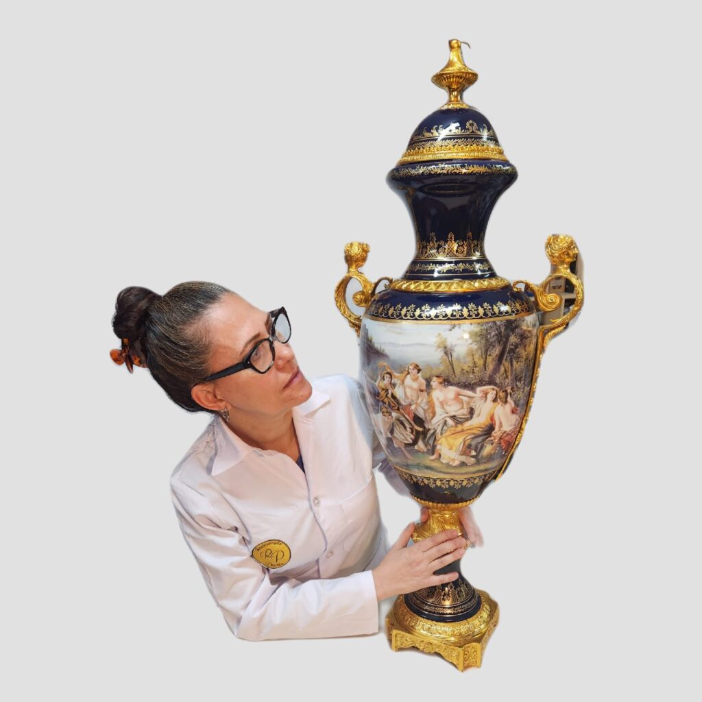 Restauração de Porcelana de Sèvres Carla Prates